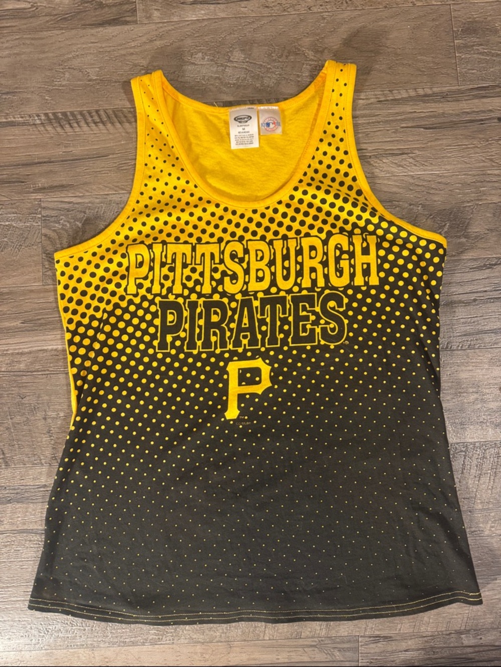 Pittsburgh - Women’s Pirates Yellow and Black Sleep Tank - Size M
